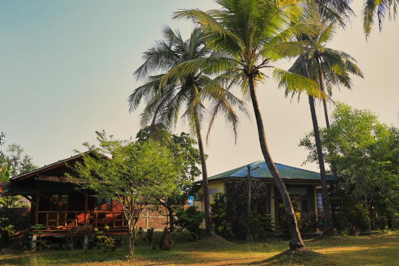 Coconut Guest House Maungmagan Eksteriør billede